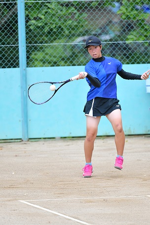 ソフトテニス部 女子 県高等学校ソフトテニス夏季大会で第１位 第３位 学校法人 南光学園 東北高校